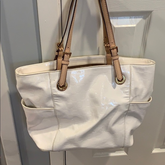 Michael Kors White Patent Bag - Picture 6 of 6